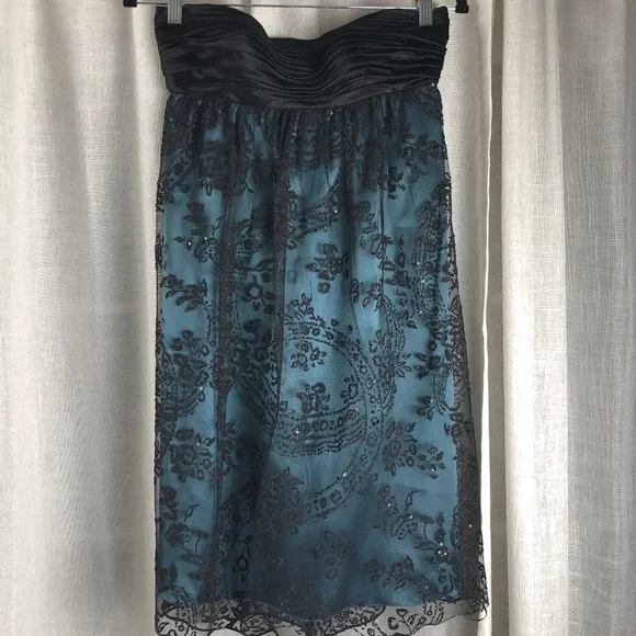 Adrianna Papell Boutique Dress - Picture 1 of 7